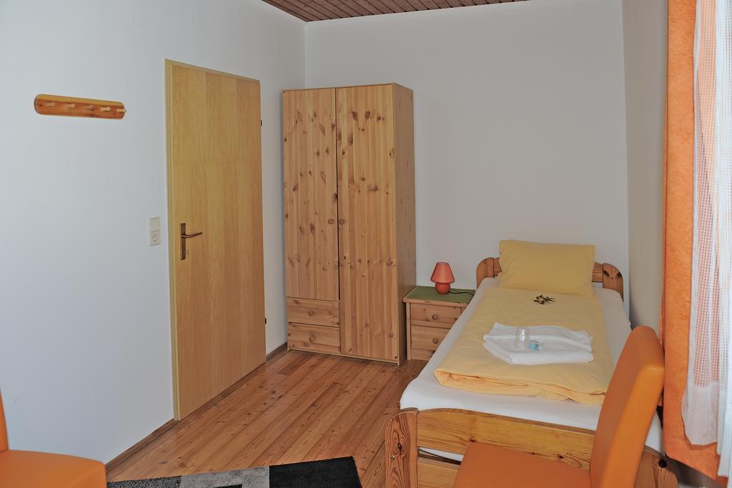 Gasthof Moser Fohnsdorf Exteriör bild